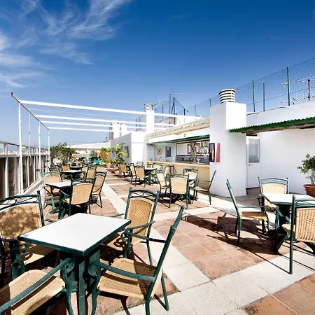 Monarque El Rodeo Hotel 3*
