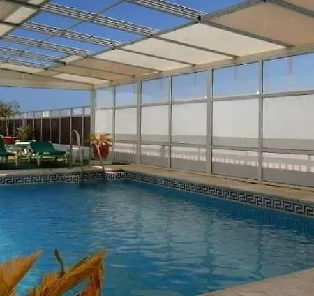 Hotel Monarque El Rodeo 3*