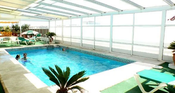 Otel Monarque El Rodeo 3*